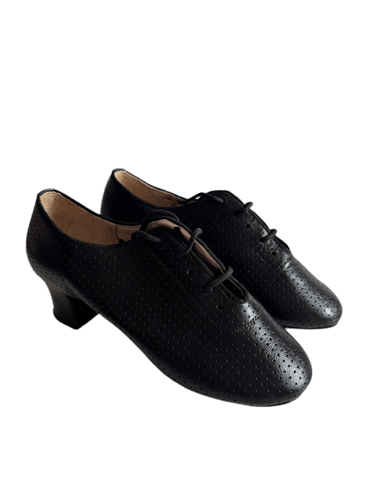 Aida 121D - Black Leather