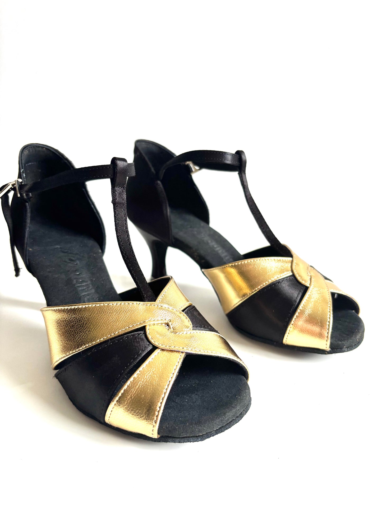 BD Dance 2370 Latin Dance Shoes – Black & Gold, 2.5” Heel