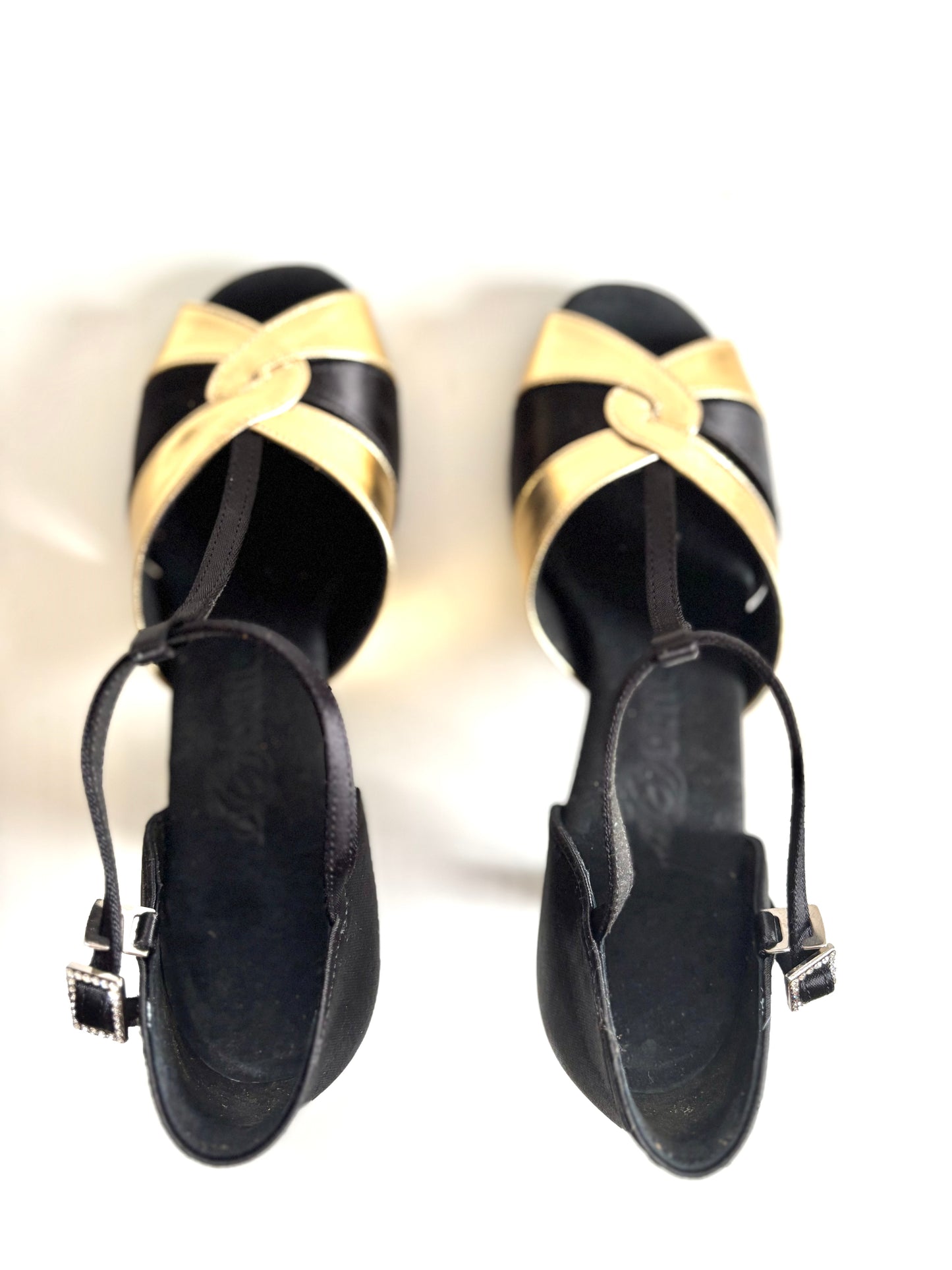 BD Dance 2370 Latin Dance Shoes – Black & Gold, 2.5” Heel