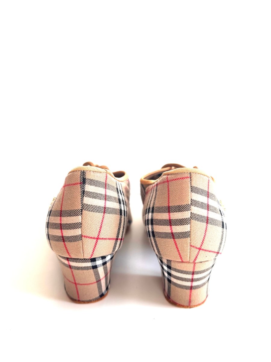 T1 - Burberry - BD Dance - Wedance