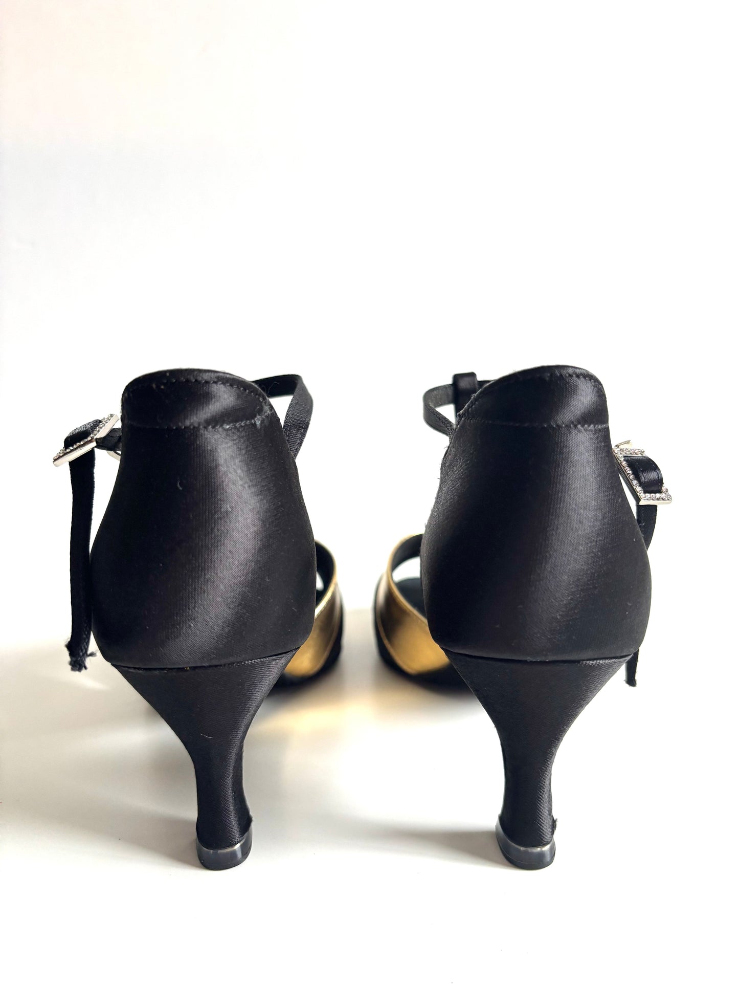 BD Dance 2370 Latin Dance Shoes – Black & Gold, 2.5” Heel