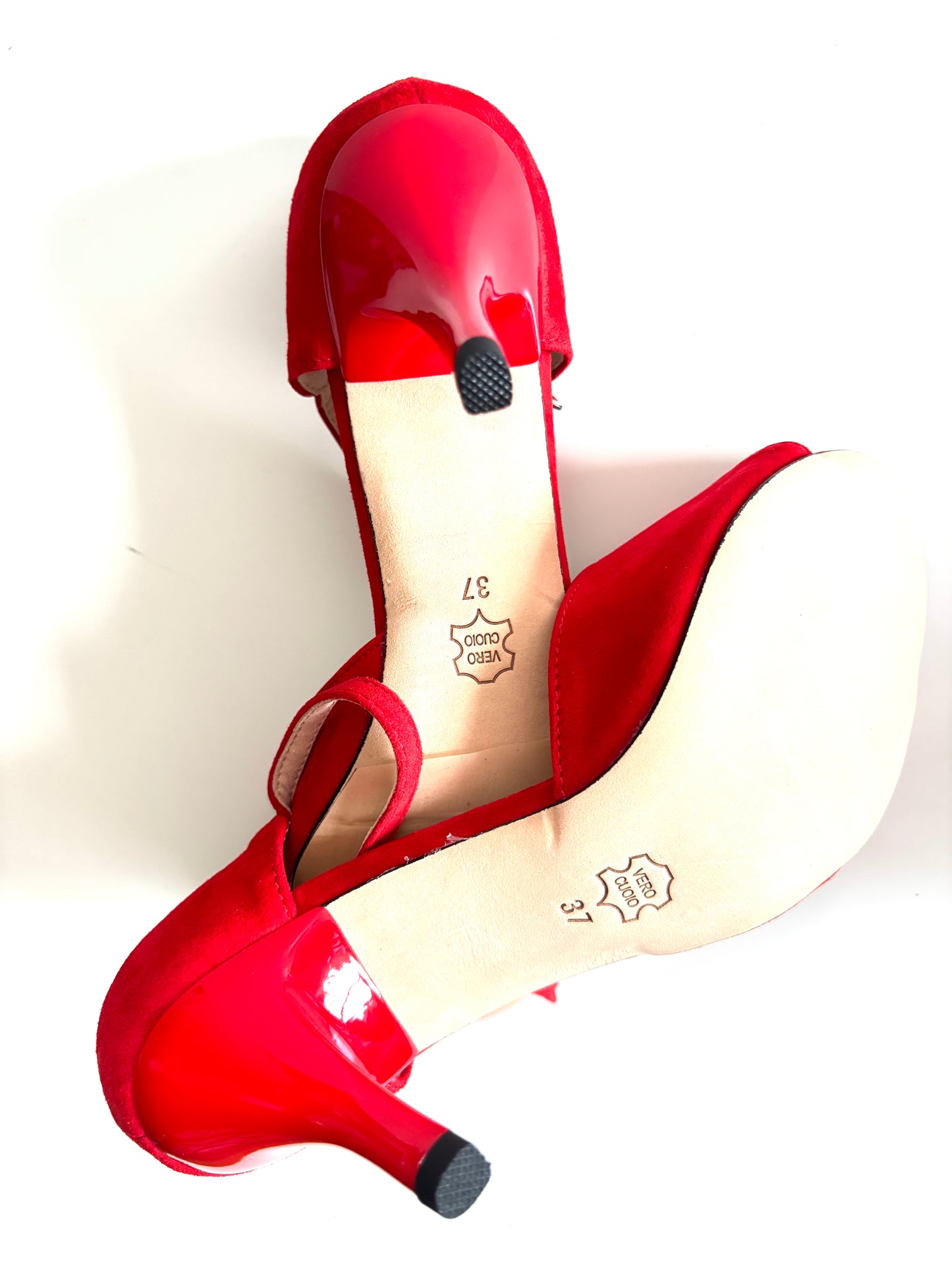 Roja Cross – Red Suede Tango Shoes with 7.5 cm Heel and Crisscross Ankle Strap (Wide Fit)