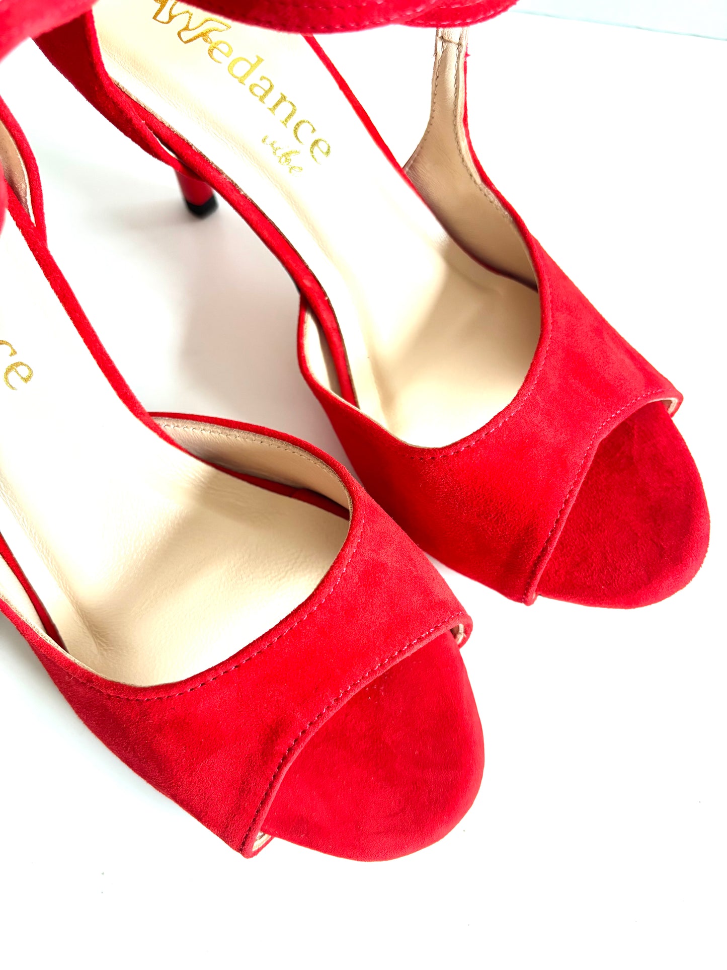 Roja Cross – Red Suede Tango Shoes with 7.5 cm Heel and Crisscross Ankle Strap (Wide Fit)