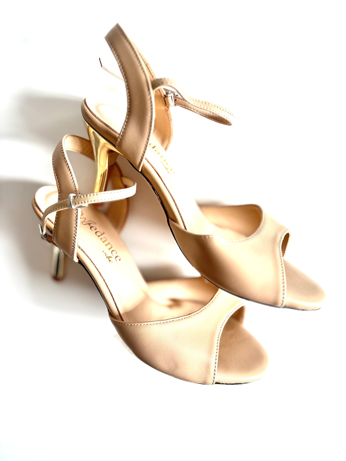 Luz – Nude Open-Back Tango Shoes with 7.5 cm Gold Heel, Wide