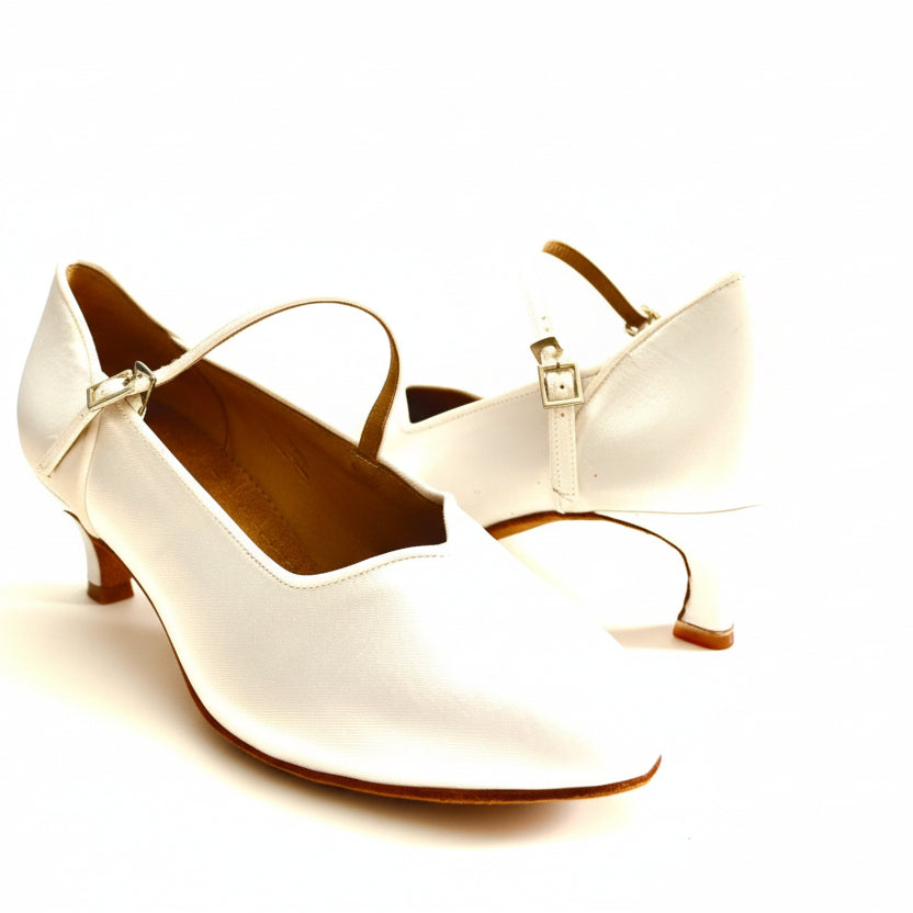 BD Dance BELLA - Women's Ballroom Standard Shoes – White Satin, 65 mm, 2.5’ heel