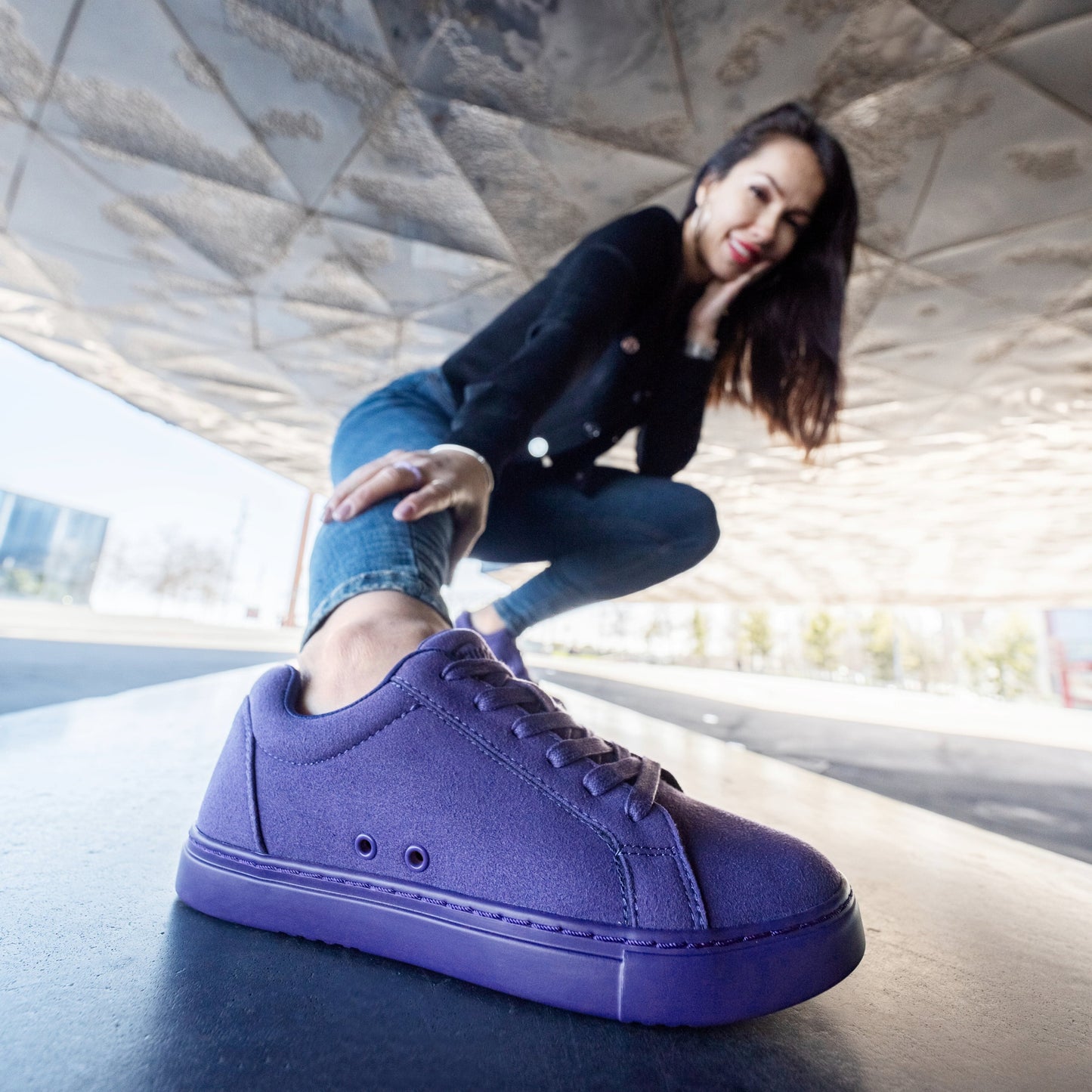 Fuego Purple Low-Top Dance Sneakers